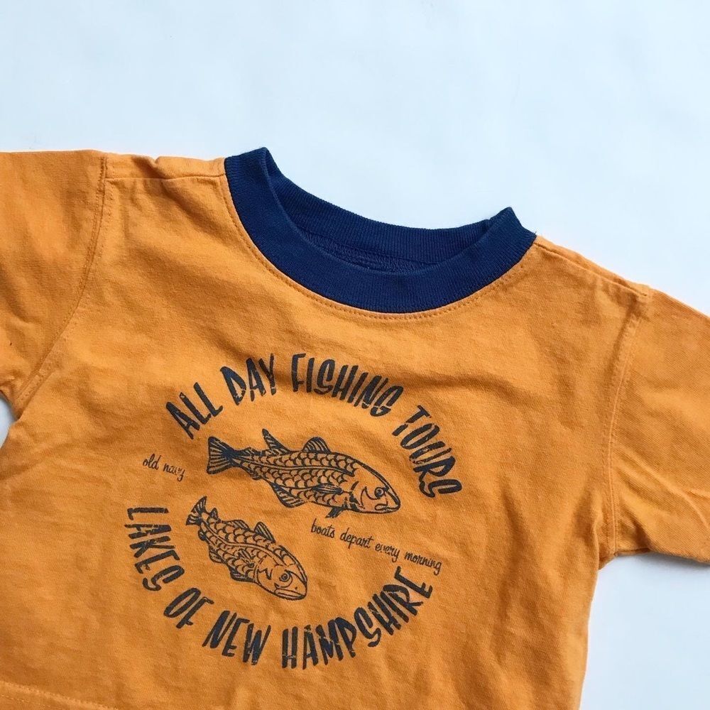 Old navy fishing tours t-shirt EUC 3-6 months - Picture 2 of 4